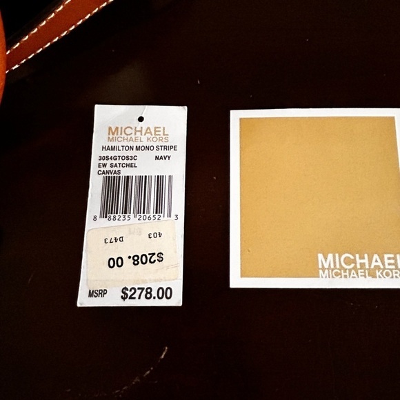 Michael Kors Hamilton Purse, Navy & Cream satchel, Classy Work bag, canvas tote - Picture 4 of 13